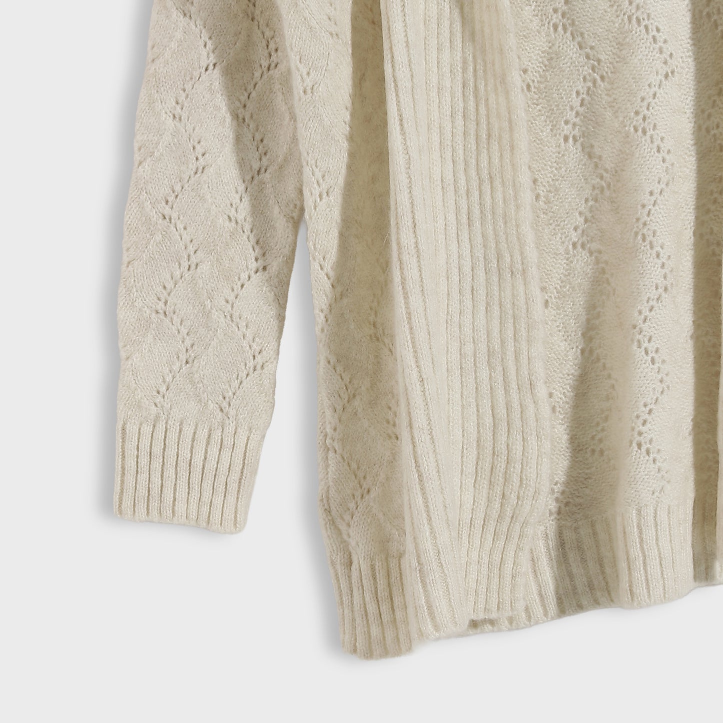 Women’s Knitted Cardigan