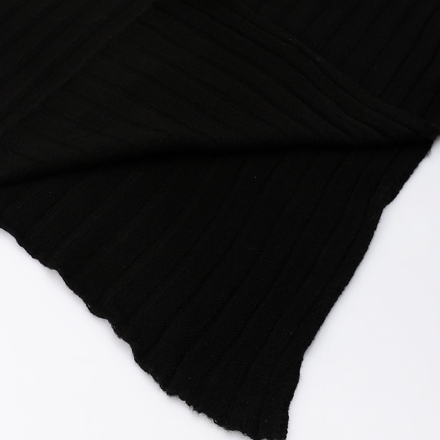 Women’s Knitted Scarf