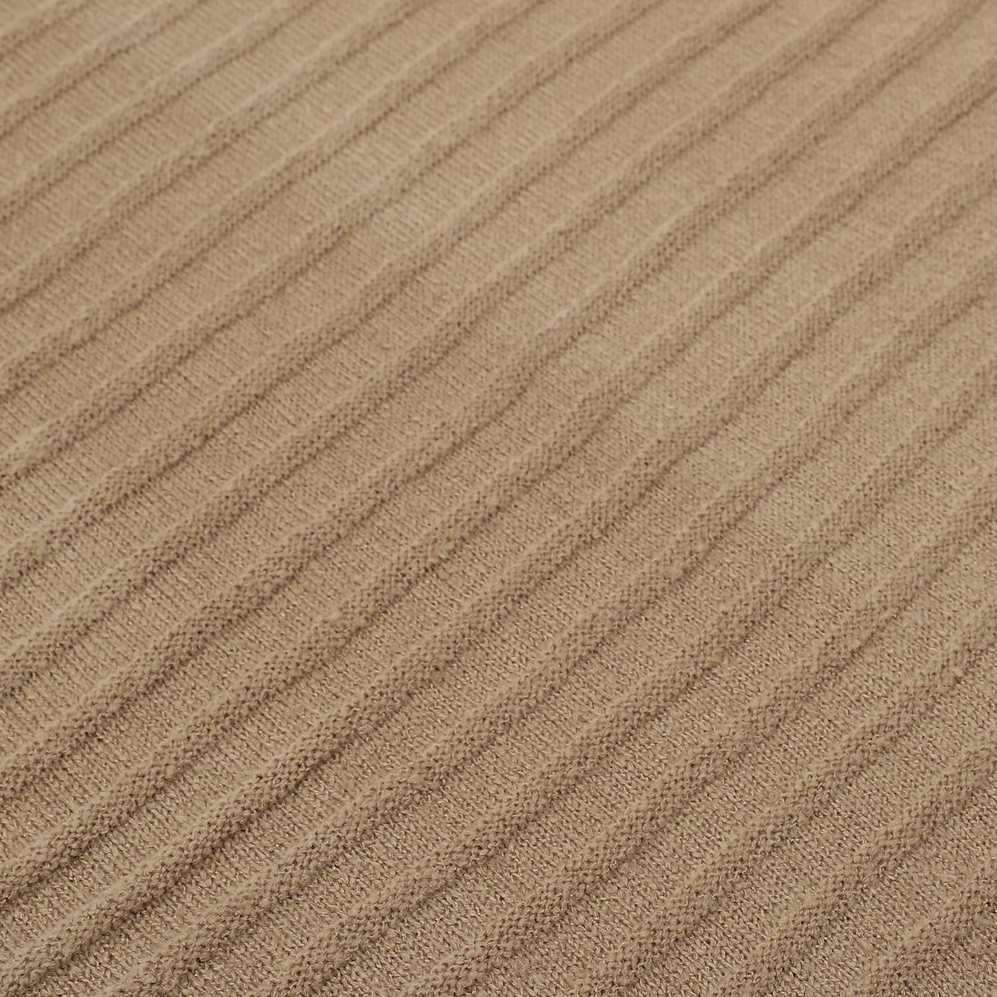 Women’s Knitted Scarf