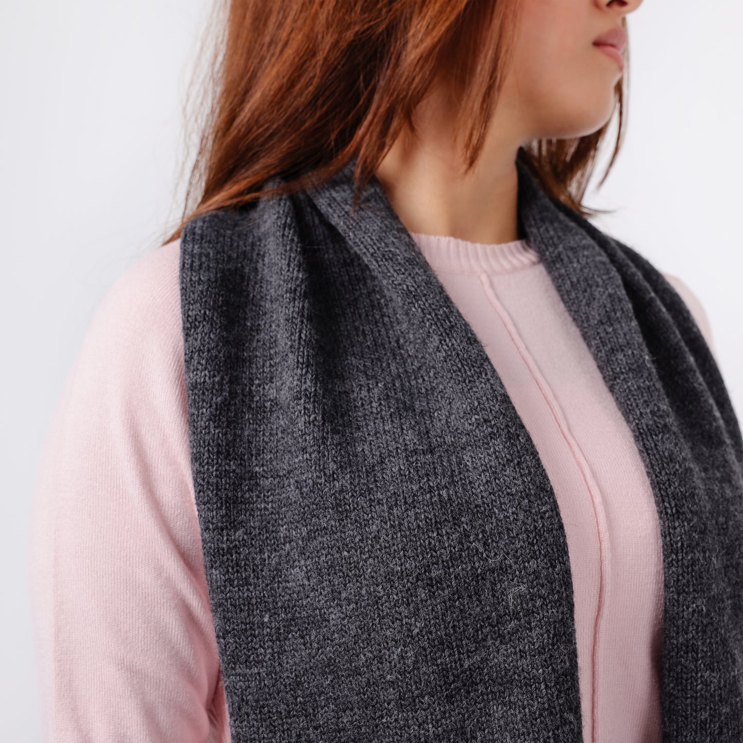 Women’s Knitted Scarf