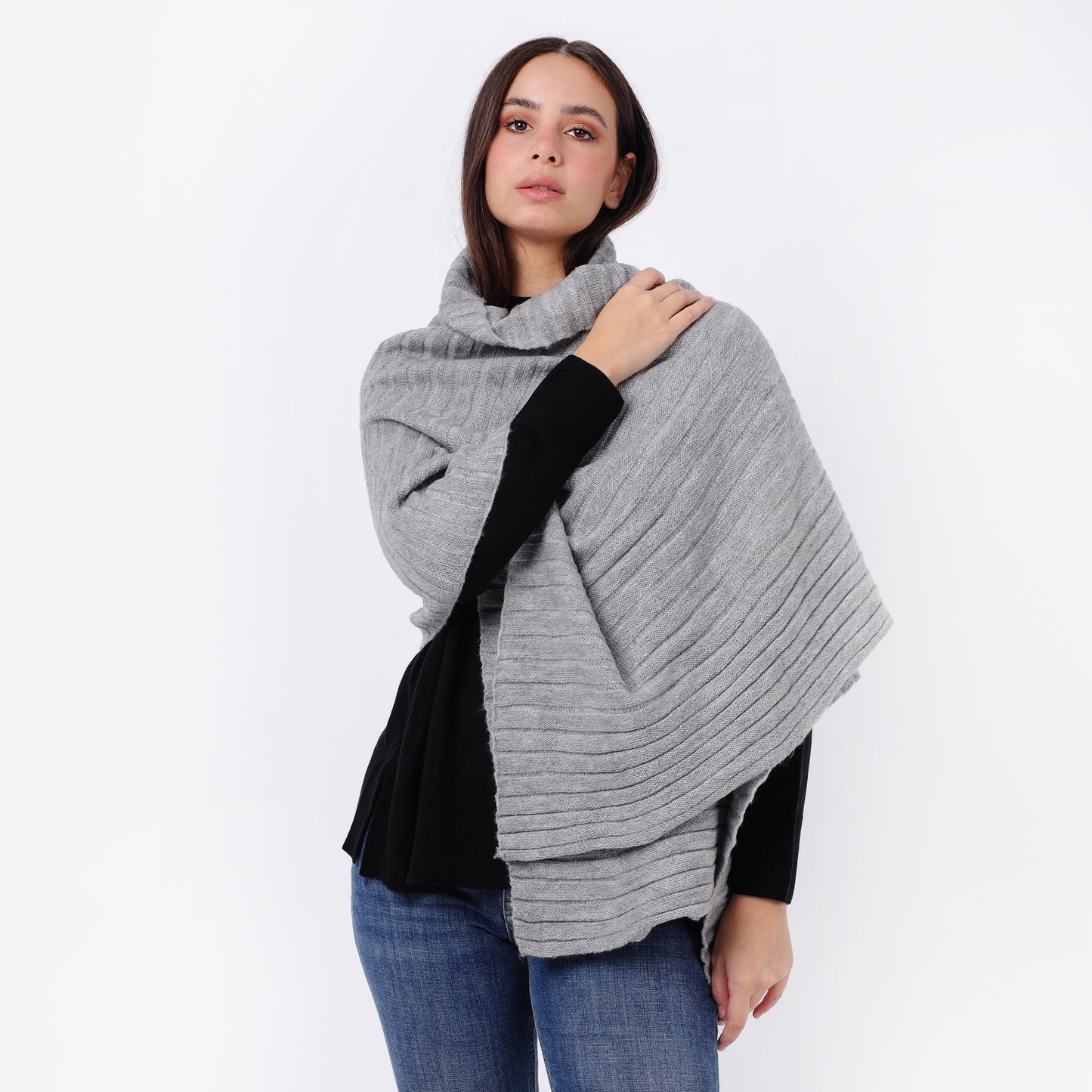 Women’s Knitted Scarf