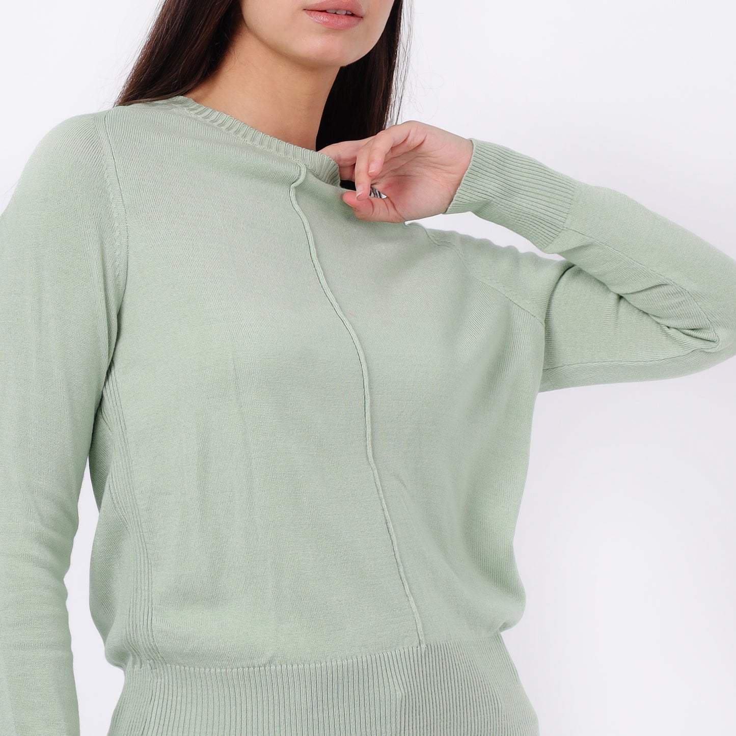 Women’s Long Sleeves Knitted  Sweater