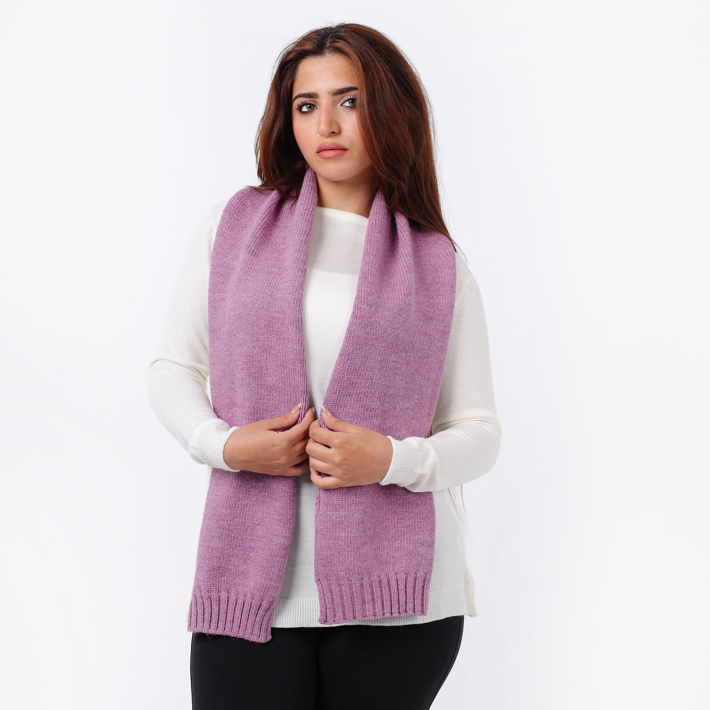 Women’s Knitted Scarf