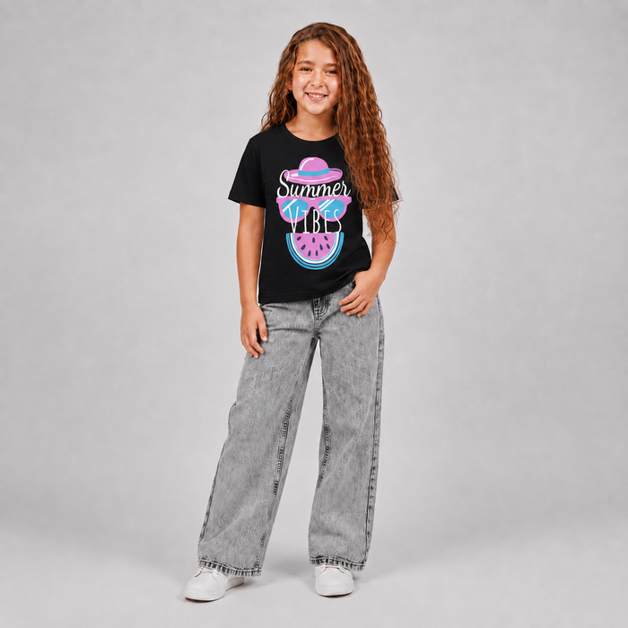 Girls black Summer Vibes printed T-shirt on model
