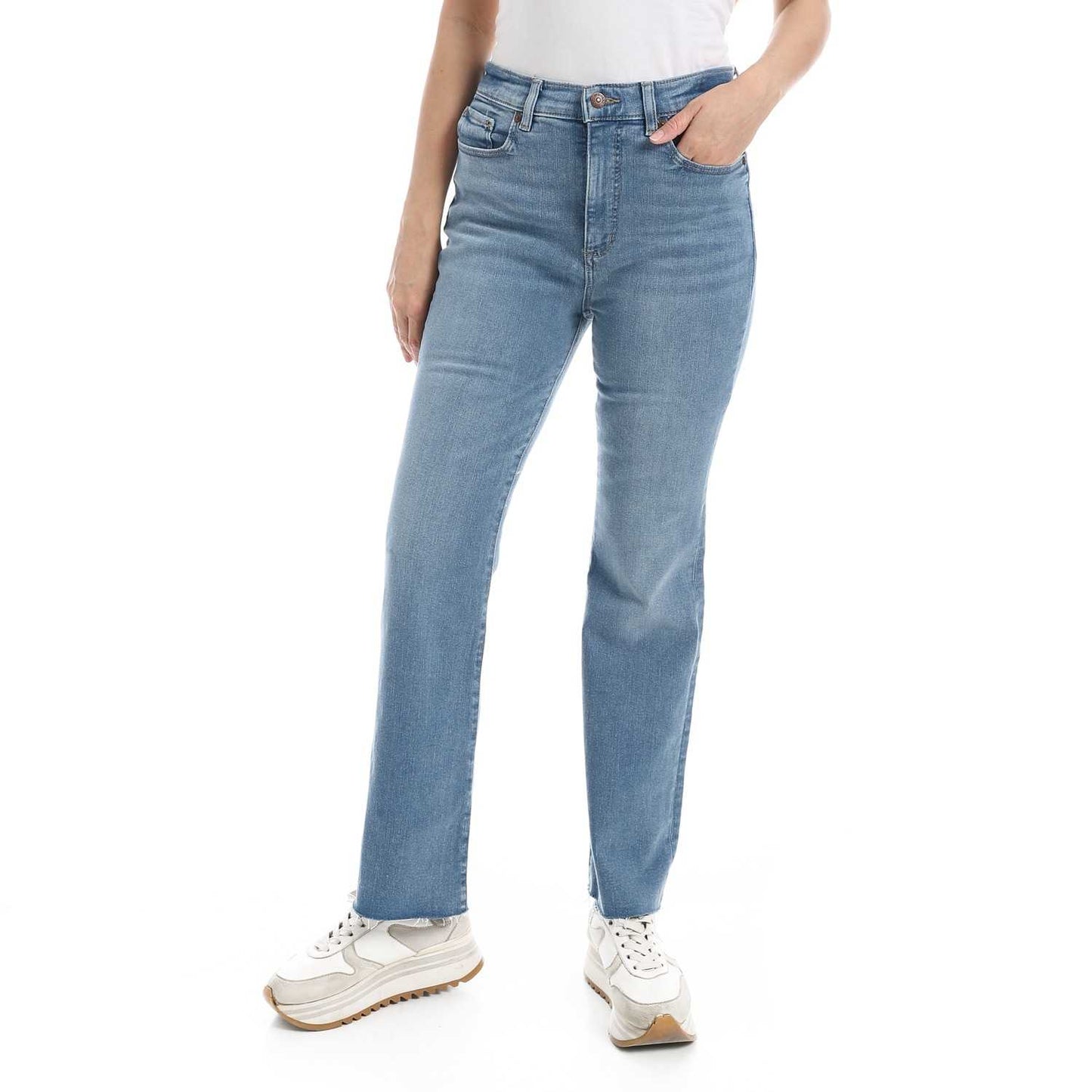 Women's Straight Fit Ankle Jeans